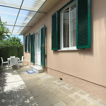 Ferienhaus Paola By Interhome Forte dei Marmi